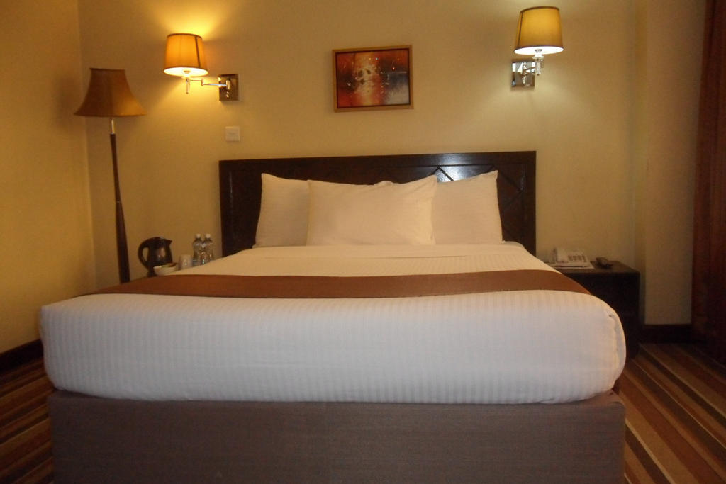 Summerdale Inn Найроби Номер фото